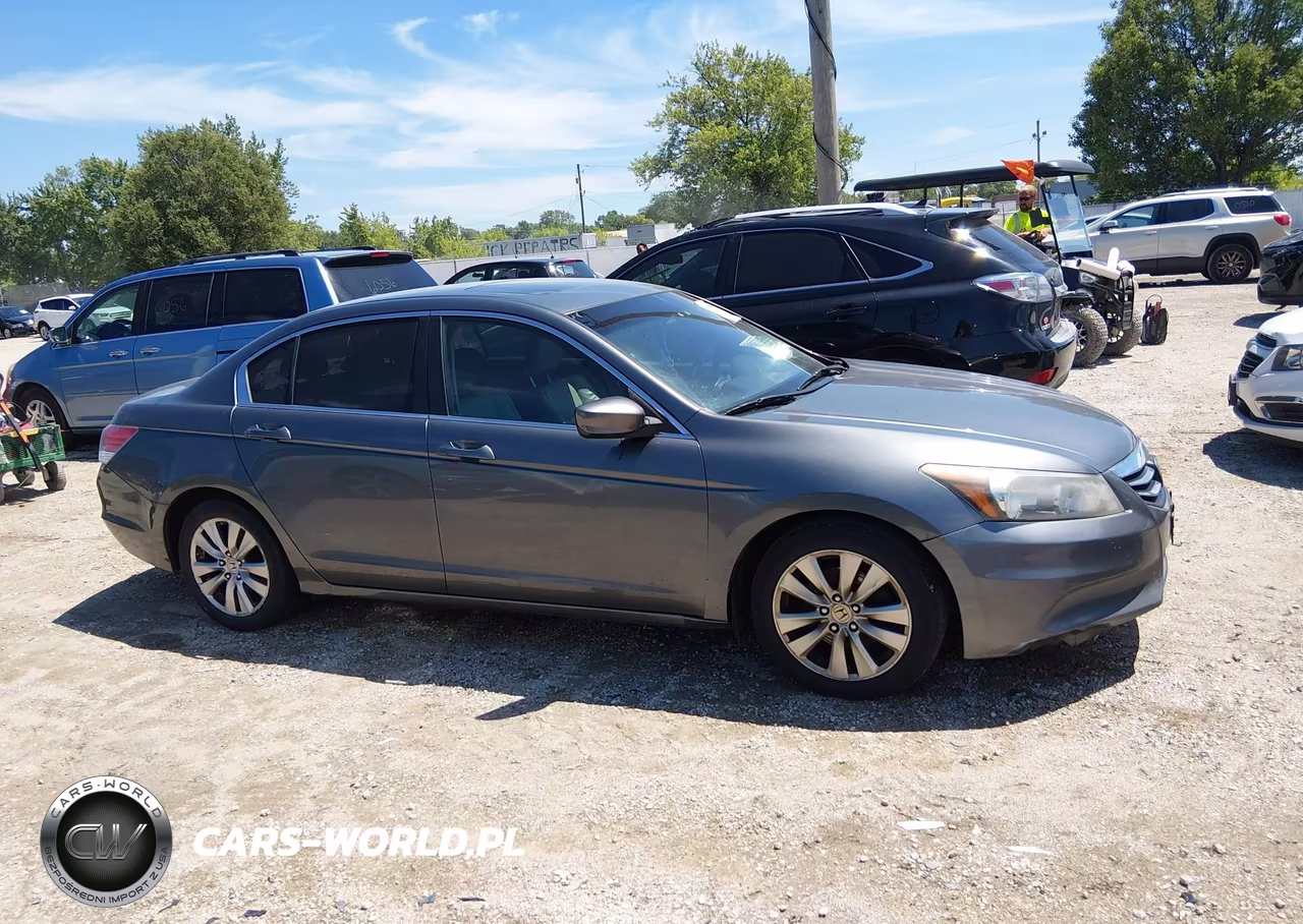 2011 Honda Accord 2.4 Ex-L VIN:1HGCP2F87BA104727 - 13