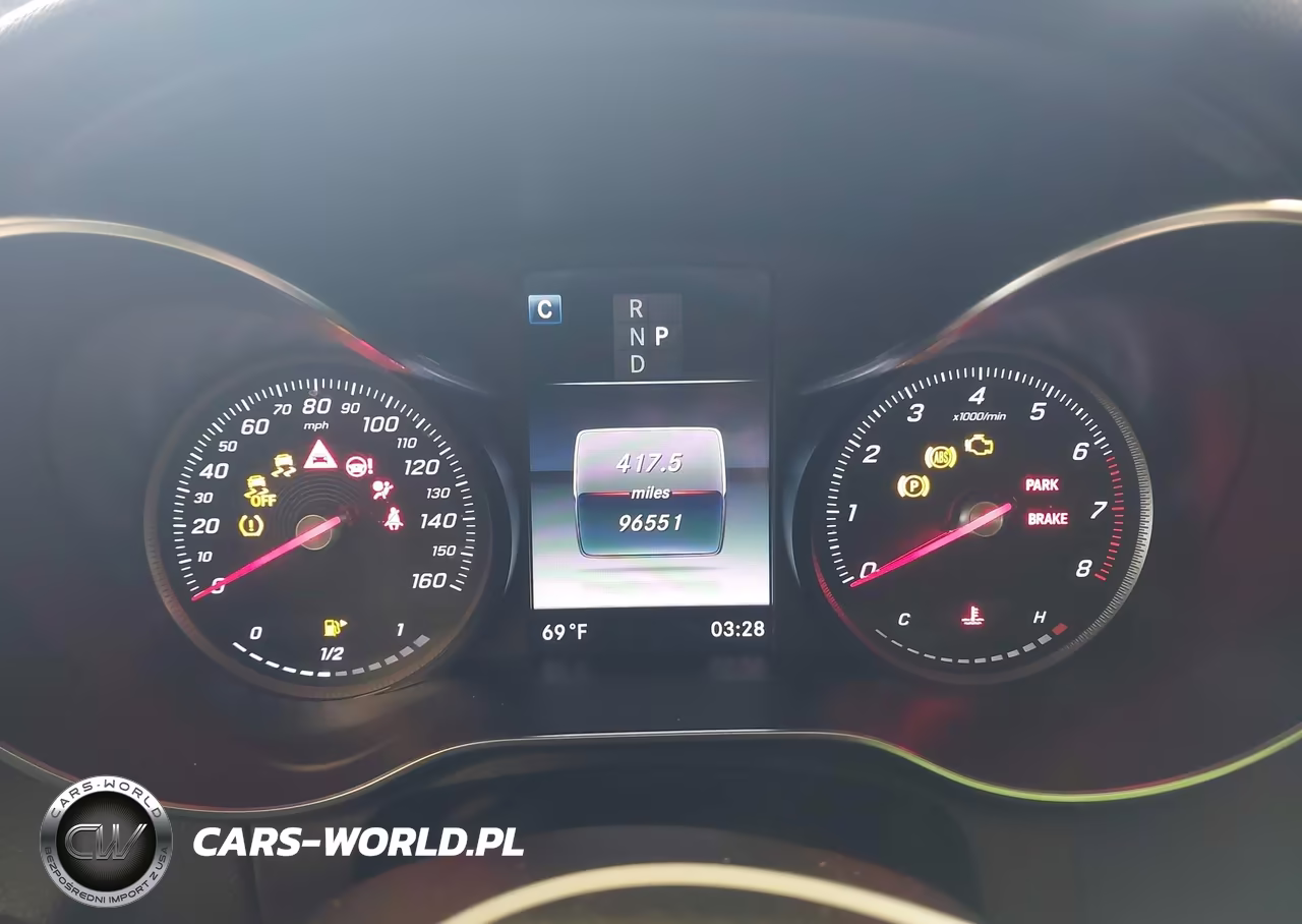 2018 Mercedes-Benz C 300 4Matic VIN:55SWF4KB3JU282246 - 7