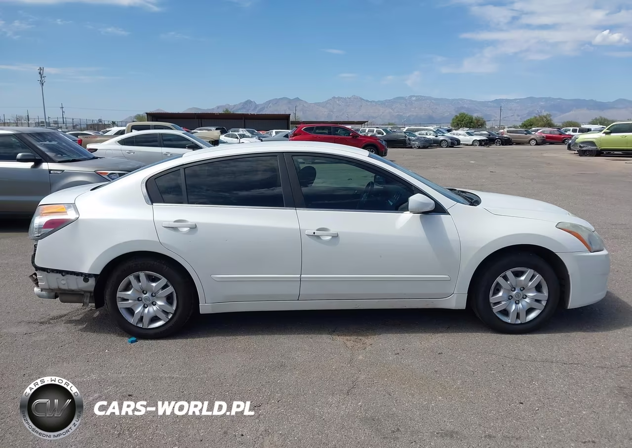 2012 Nissan Altima 2.5 S VIN:1N4AL2APXCN546806 - 13