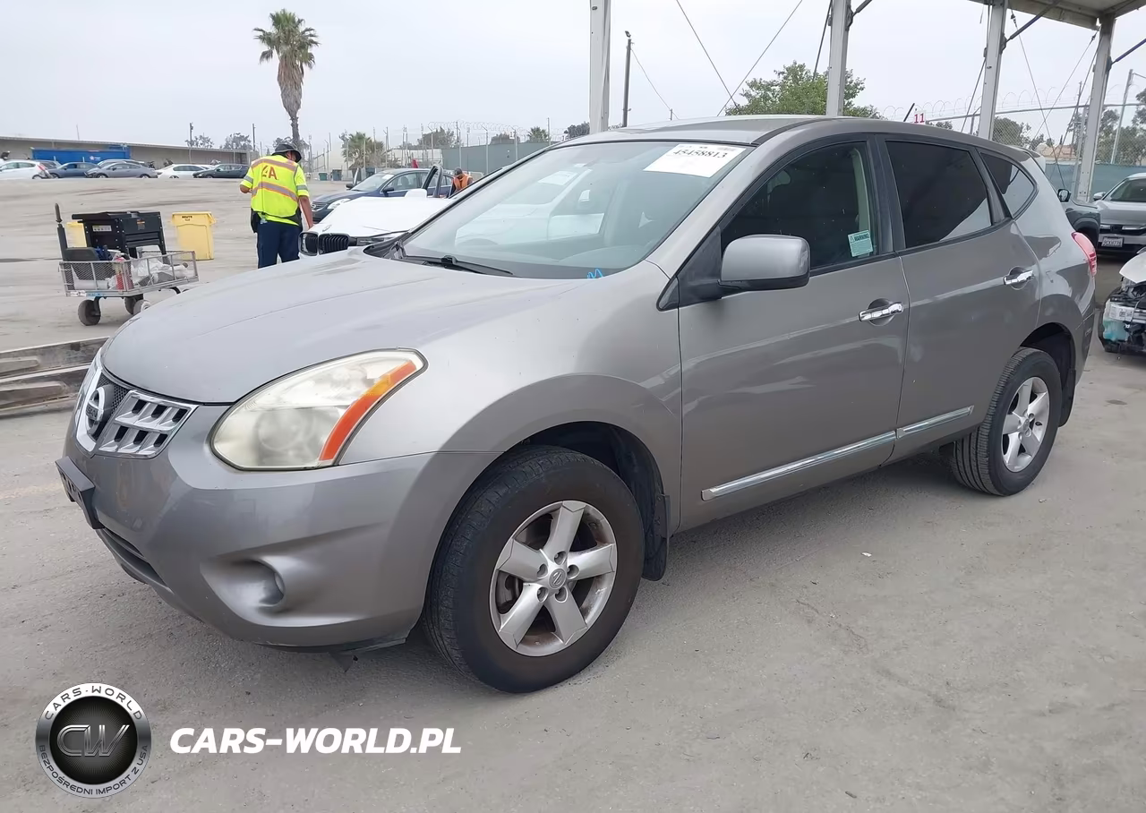 2013 Nissan Rogue S VIN:JN8AS5MT9DW504943 - 2