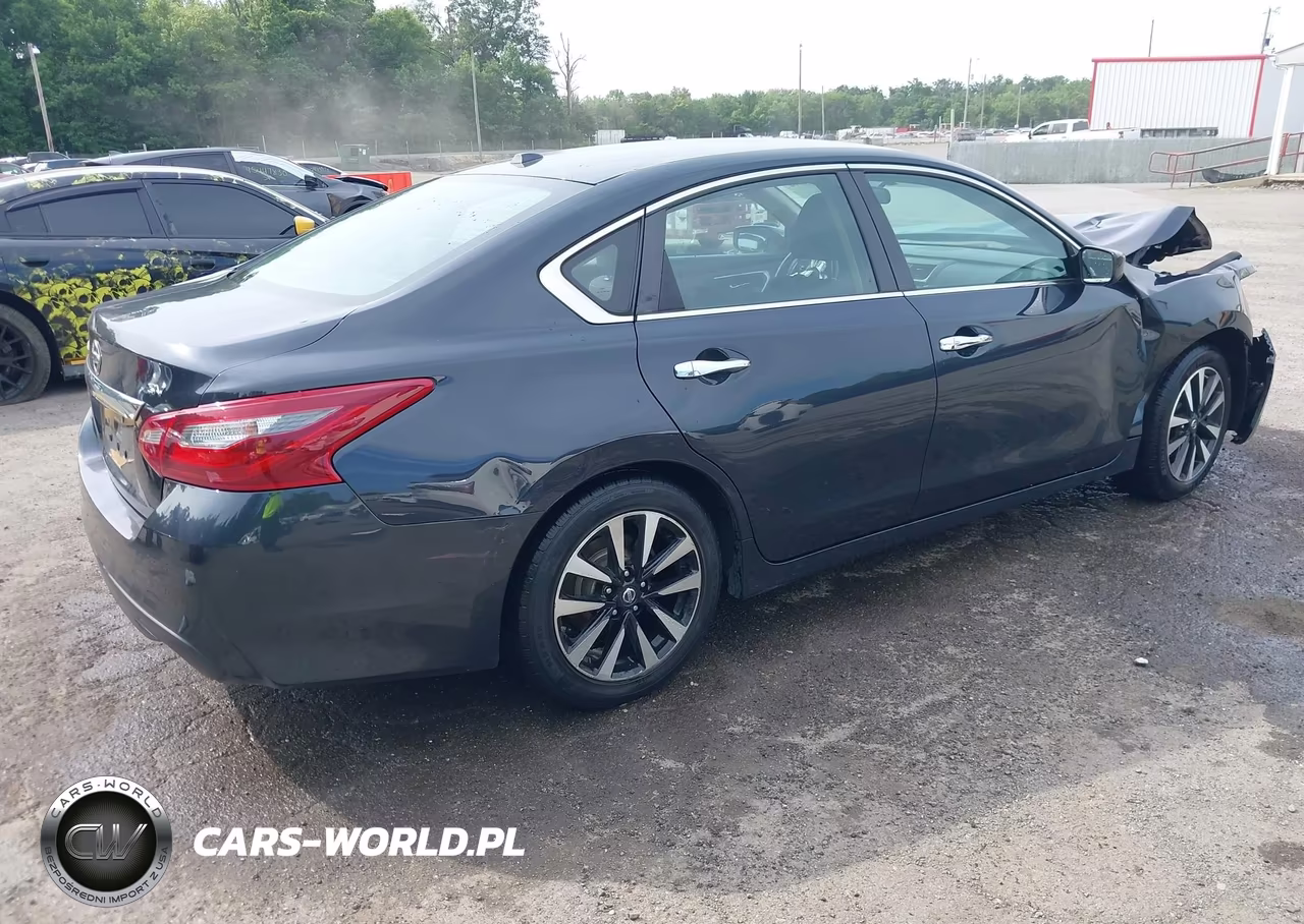 2018 Nissan Altima 2.5 Sv VIN:1N4AL3AP3JC255546 - 4