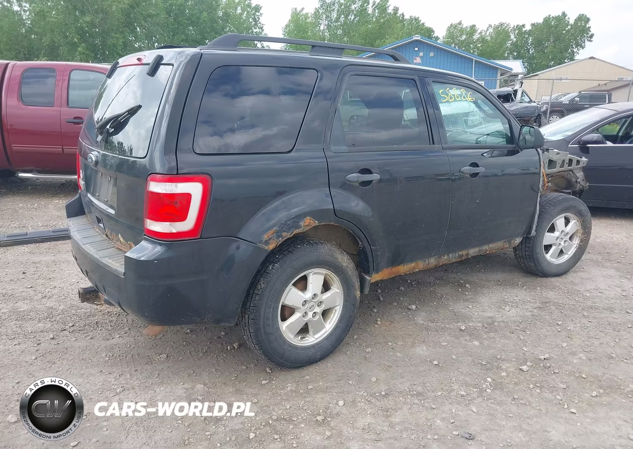 2011 Ford Escape Xlt VIN:1FMCU9D78BKA26118 - 4