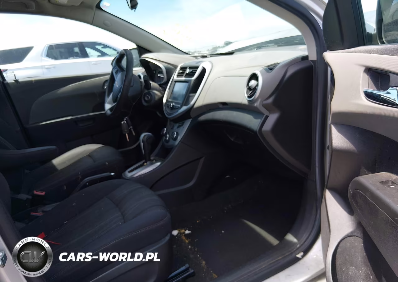 2017 Chevrolet Sonic Lt Auto VIN:1G1JD5SH4H4123967 - 5