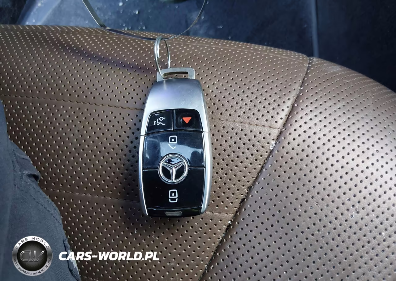 2020 Mercedes-Benz S 560 4Matic VIN:WDDUG8GB1LA520439 - 11