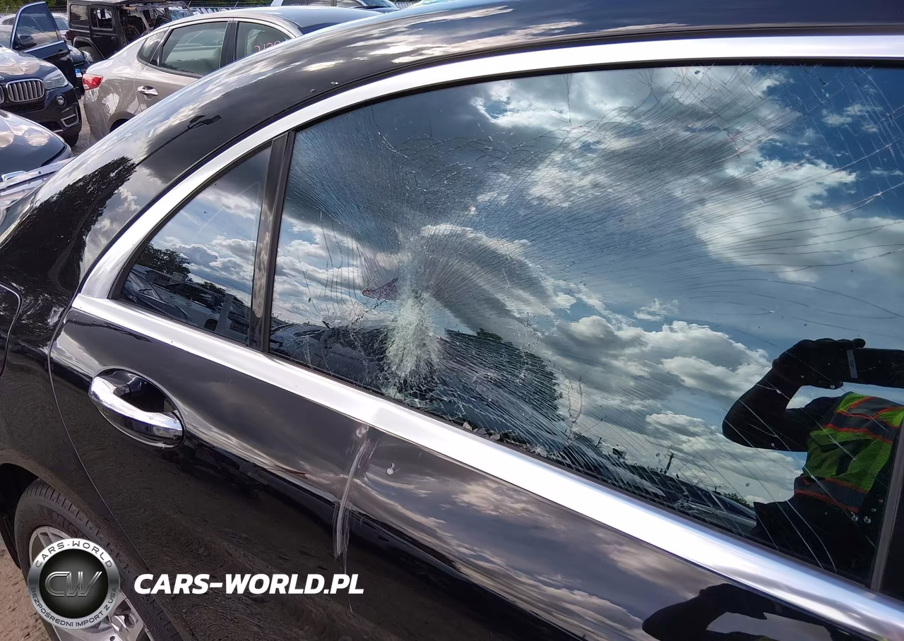 2020 Mercedes-Benz S 560 4Matic VIN:WDDUG8GB1LA520439 - 20