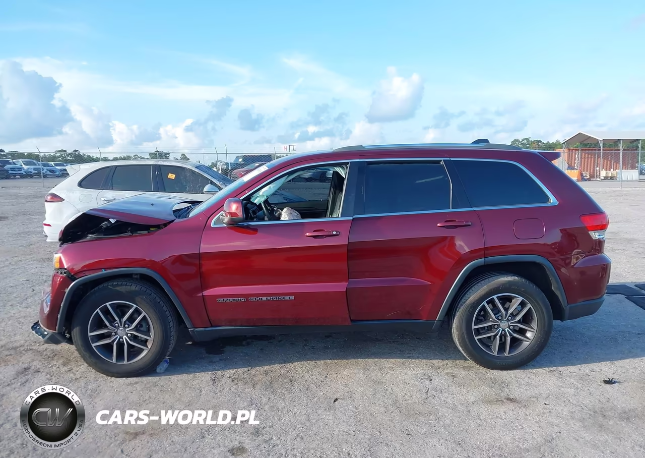 2018 Jeep Grand Cherokee Laredo E 4X2 VIN:1C4RJEAG2JC402633 - 14