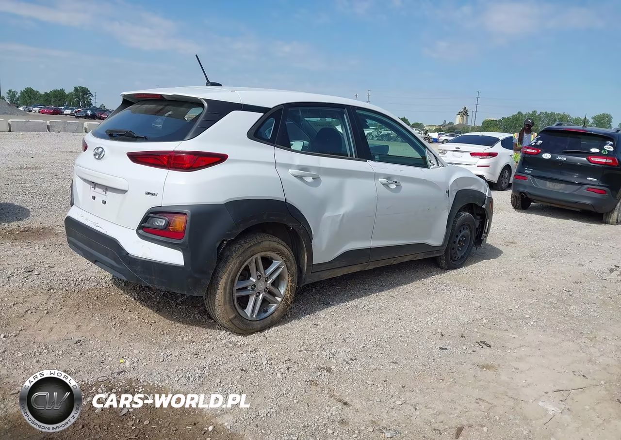 2021 Hyundai Kona Se VIN:KM8K1CAA5MU609867 - 4