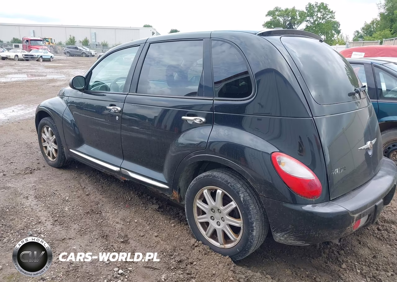 2010 Chrysler Pt Cruiser Classic VIN:3A4GY5F94AT156776 - 3