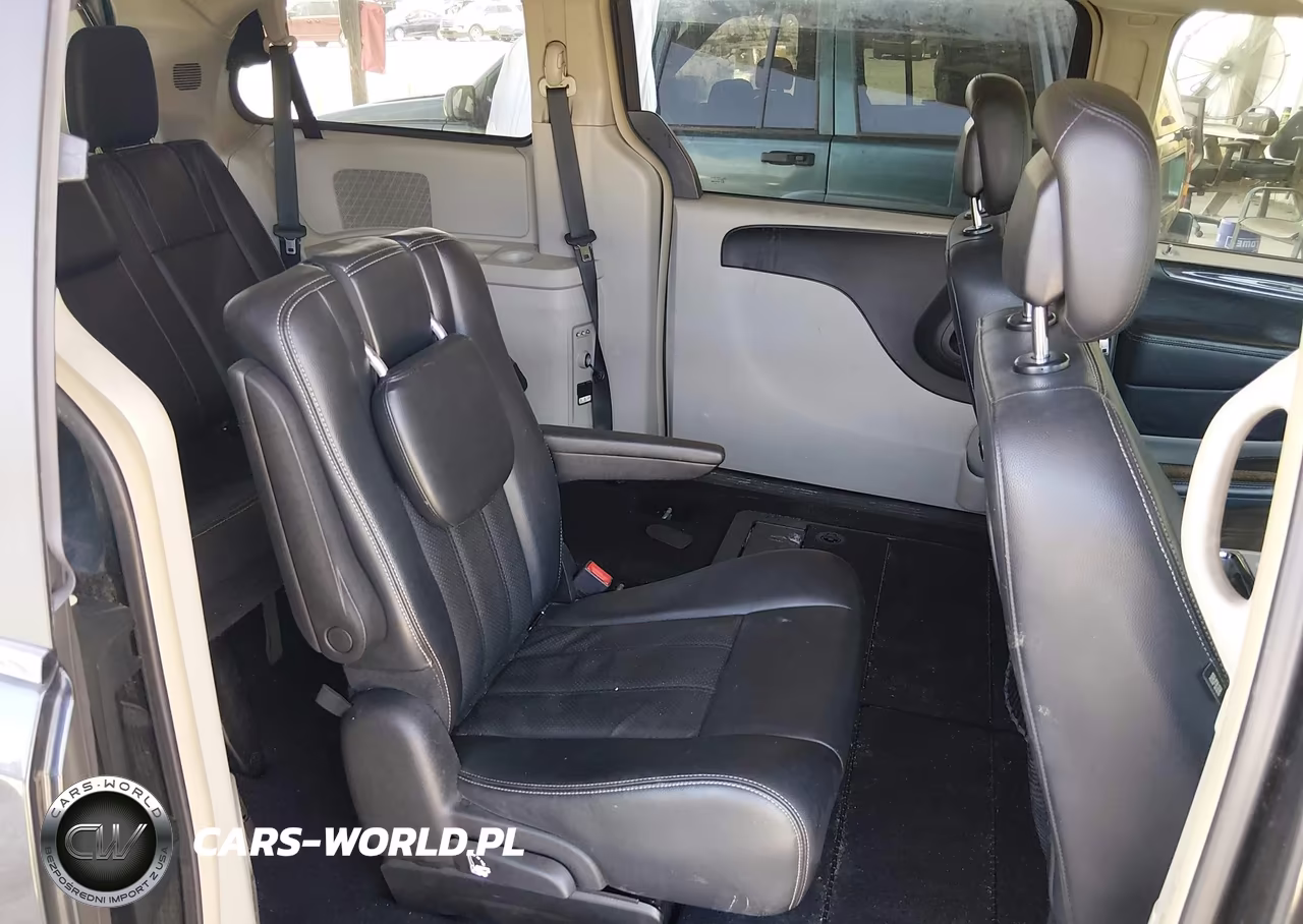 2012 Chrysler Town & Country Touring VIN:2C4RC1BG6CR309030 - 8
