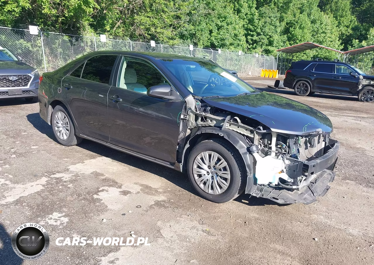 2013 Toyota Camry Le