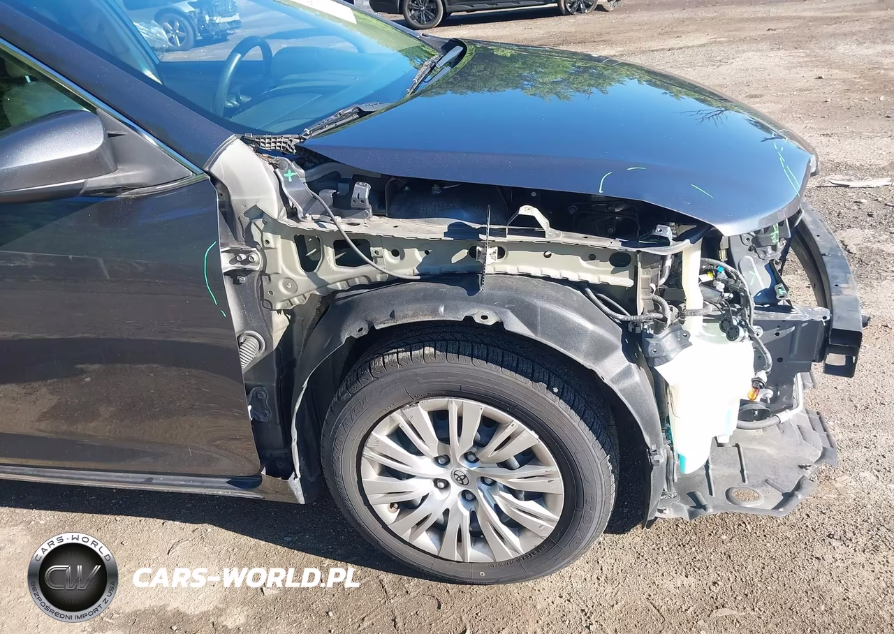 2013 Toyota Camry Le VIN:4T1BF1FK4DU703231 - 18