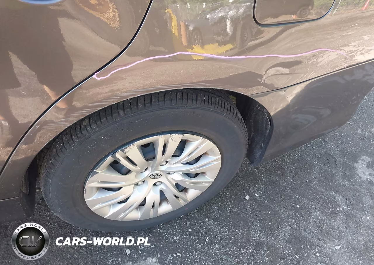 2013 Toyota Camry Le VIN:4T1BF1FK4DU703231 - 21