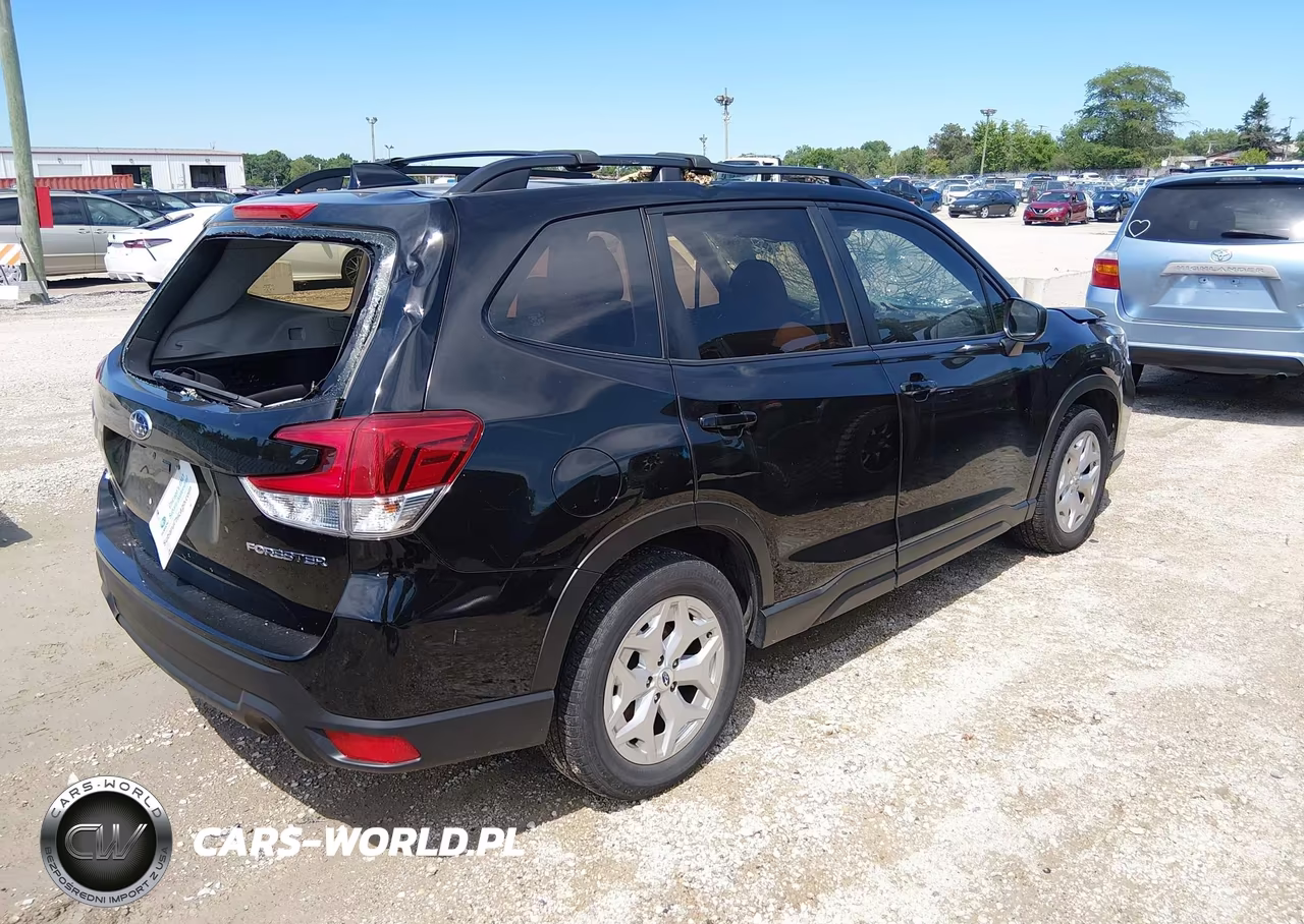 2019 Subaru Forester VIN:JF2SKACC0KH506514 - 4