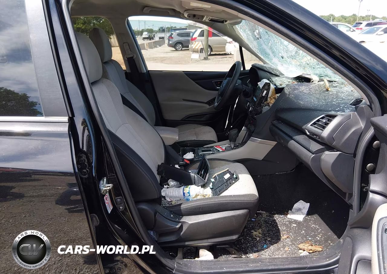 2019 Subaru Forester VIN:JF2SKACC0KH506514 - 5
