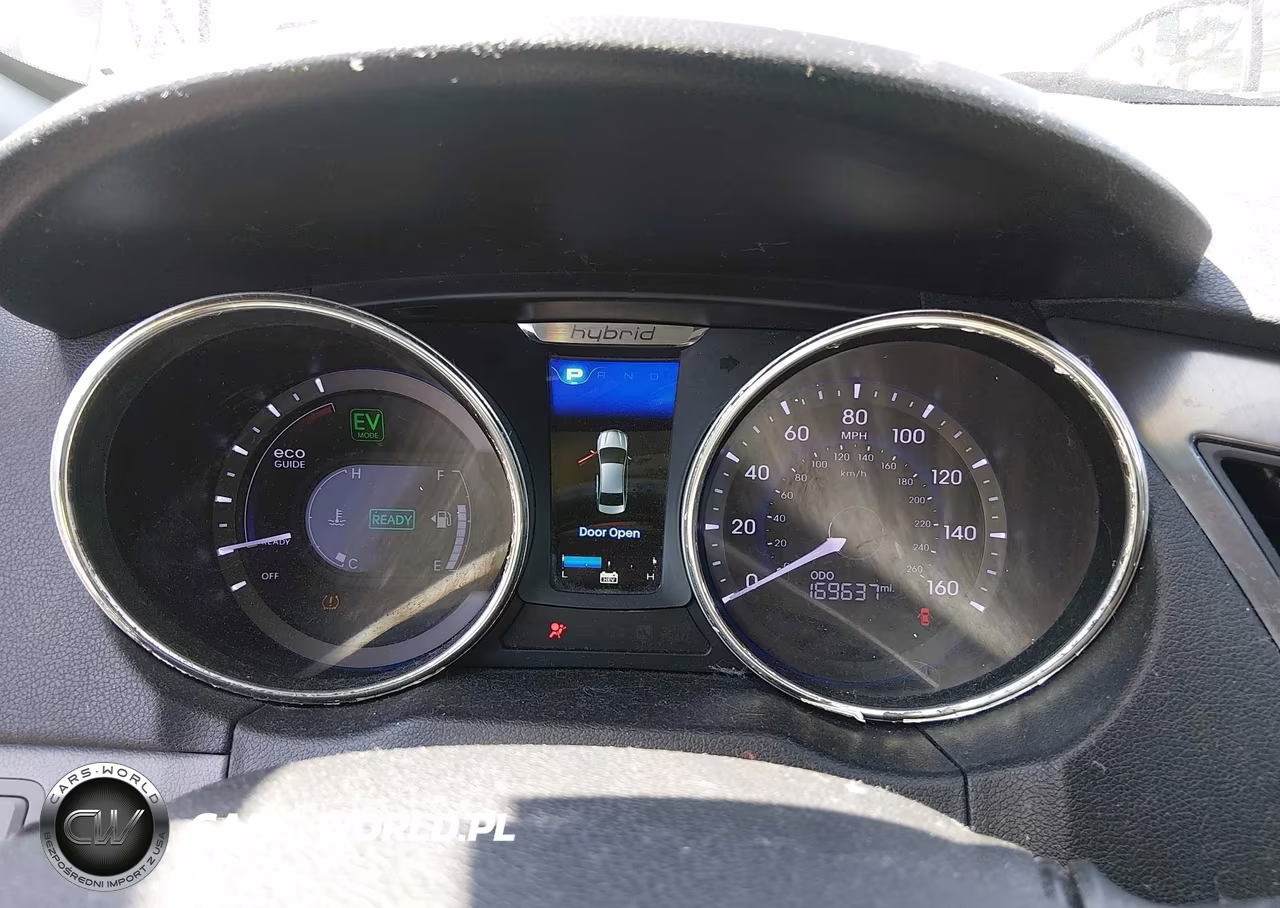 2011 Hyundai Sonata Hybrid VIN:KMHEC4A45BA000963 - 7
