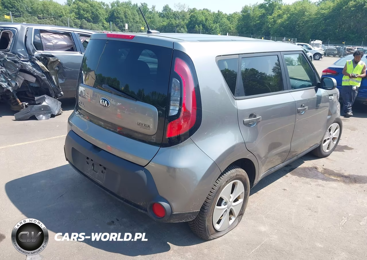 2016 Kia Soul VIN:KNDJN2A28G7253134 - 4