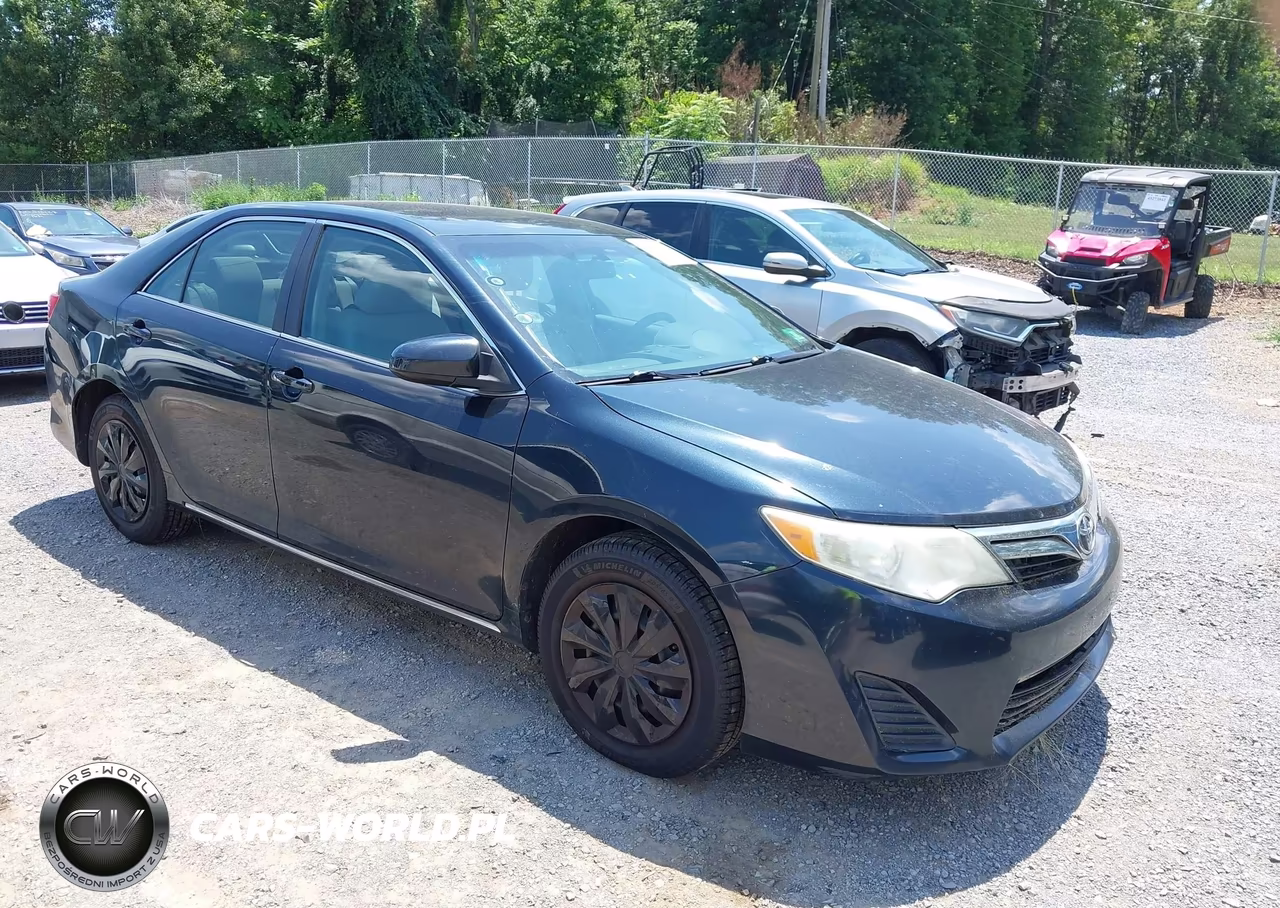 2014 Toyota Camry Le