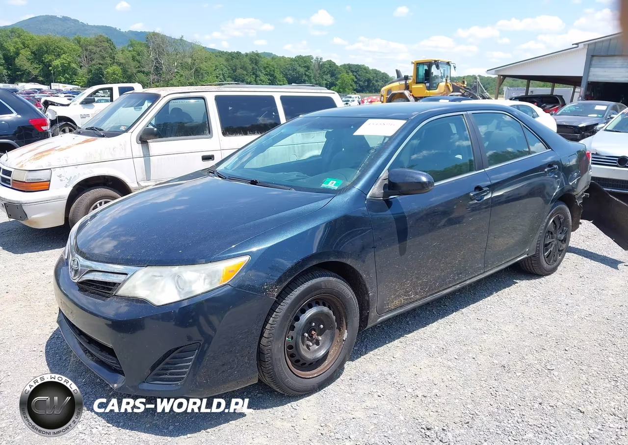 2014 Toyota Camry Le VIN:4T1BF1FK1EU444280 - 2