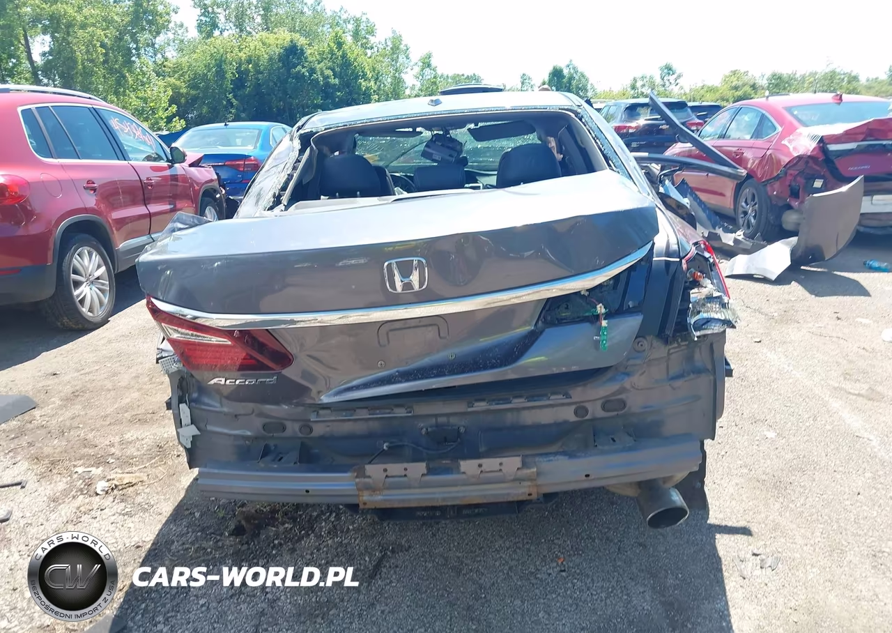 2017 Honda Accord Ex-L VIN:1HGCR2F8XHA235251 - 17