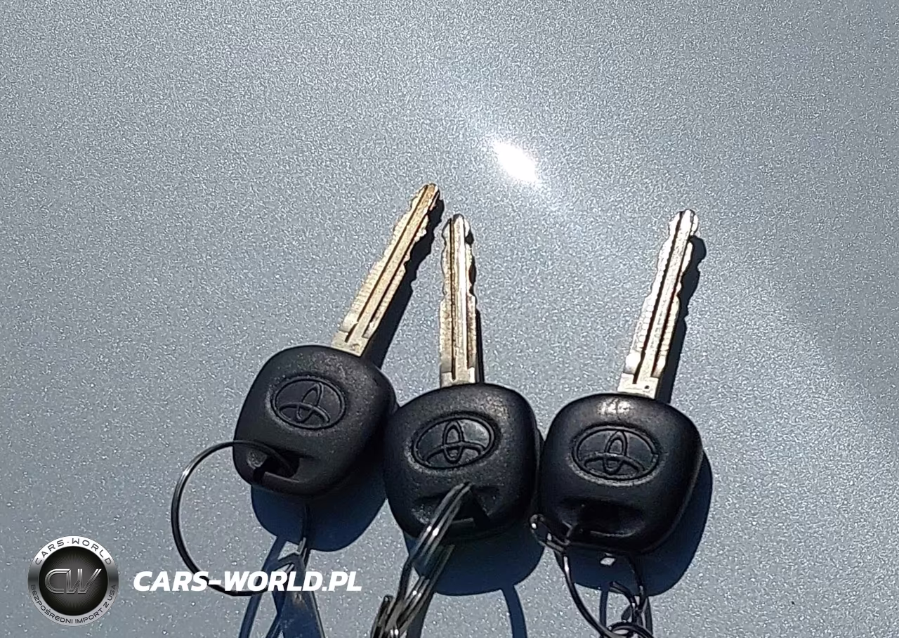 2005 Toyota Matrix VIN:2T1KR32E75C553153 - 11
