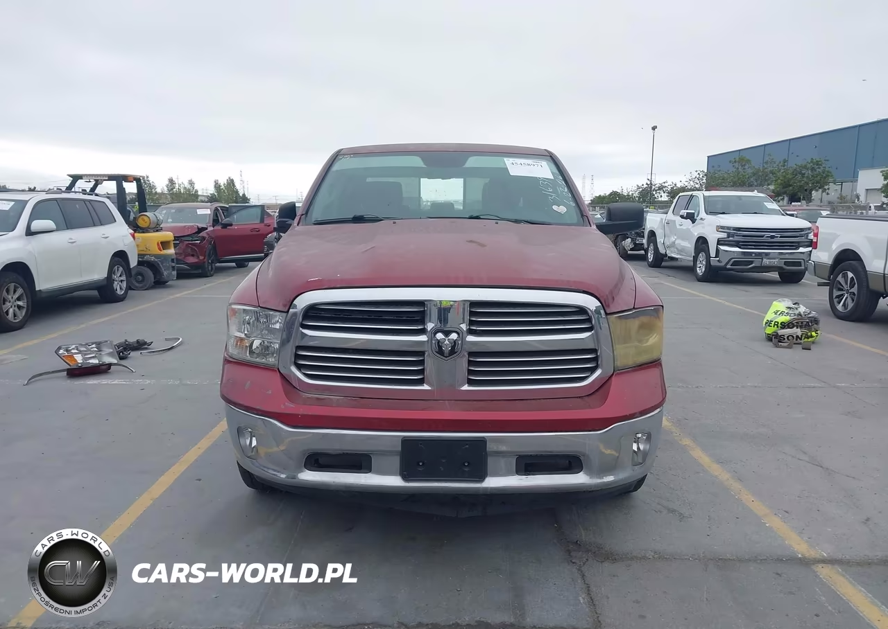 2015 Ram 1500 Laramie VIN:1C6RR7NTXFS700377 - 13
