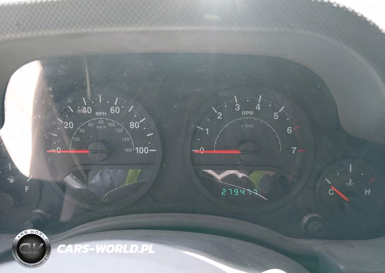 2007 Jeep Wrangler Unlimited X VIN:1J4GA39147L154805 - 7