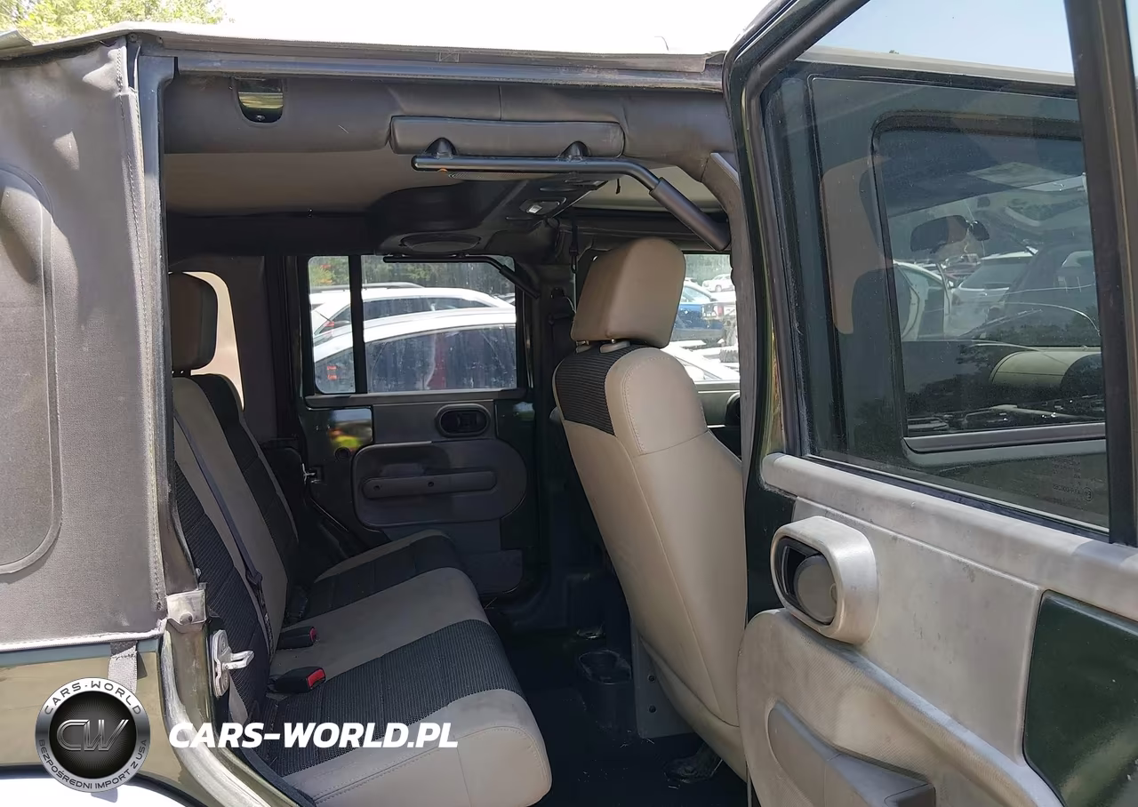 2007 Jeep Wrangler Unlimited X VIN:1J4GA39147L154805 - 8