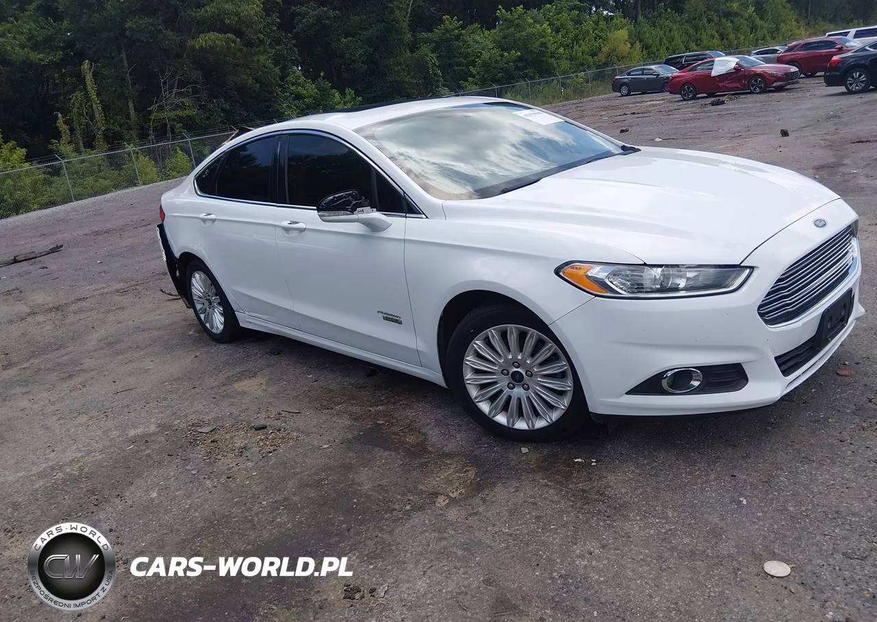 2016 Ford Fusion Energi Se Luxury – zdjęcie 1 z 17