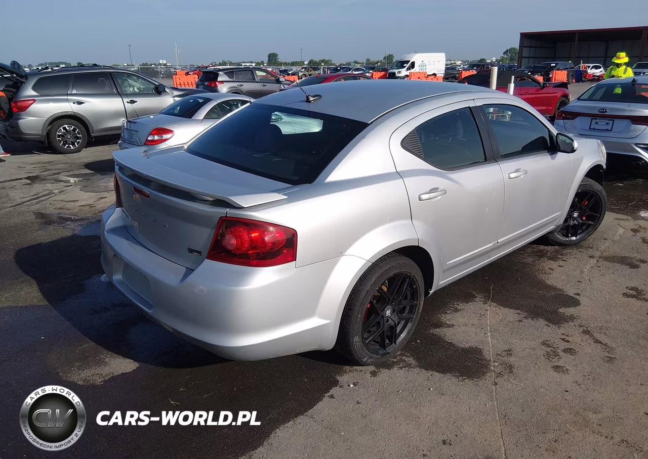 2011 Dodge Avenger Mainstreet VIN:1B3BD1FG3BN584506 - 4