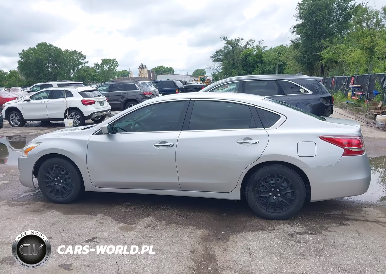 2013 Nissan Altima 2.5 S VIN:1N4AL3AP7DN534068 - 14