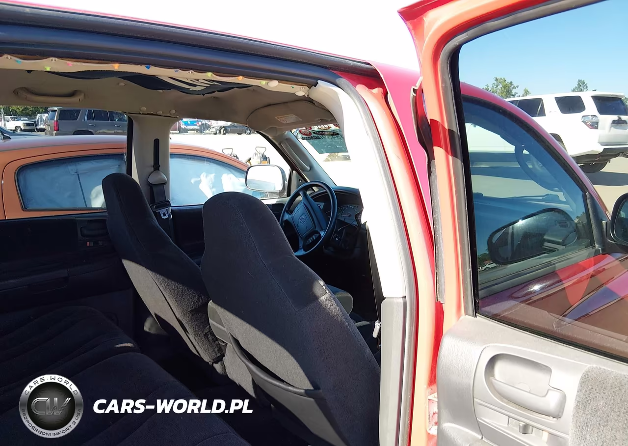 2003 Dodge Dakota Sport-Sxt VIN:1D7HL38X03S288159 - 8
