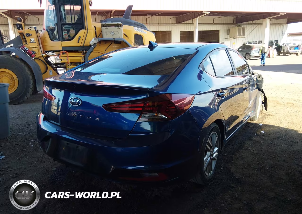 2019 Hyundai Elantra Sel VIN:5NPD84LFXKH427631 - 4