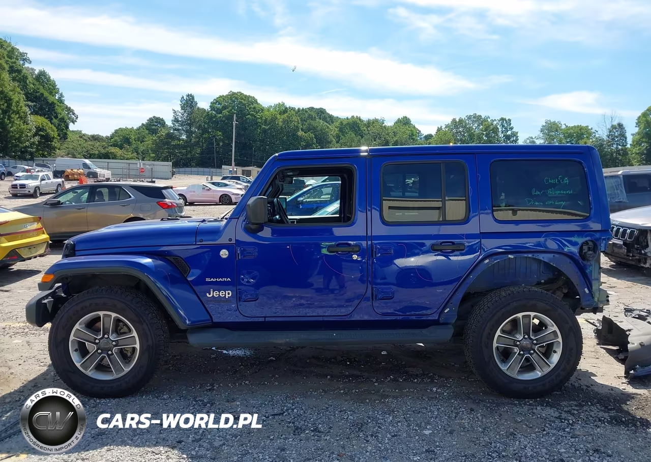 2018 Jeep Wrangler Unlimited Sahara 4X4 VIN:1C4HJXEN2JW314888 - 14