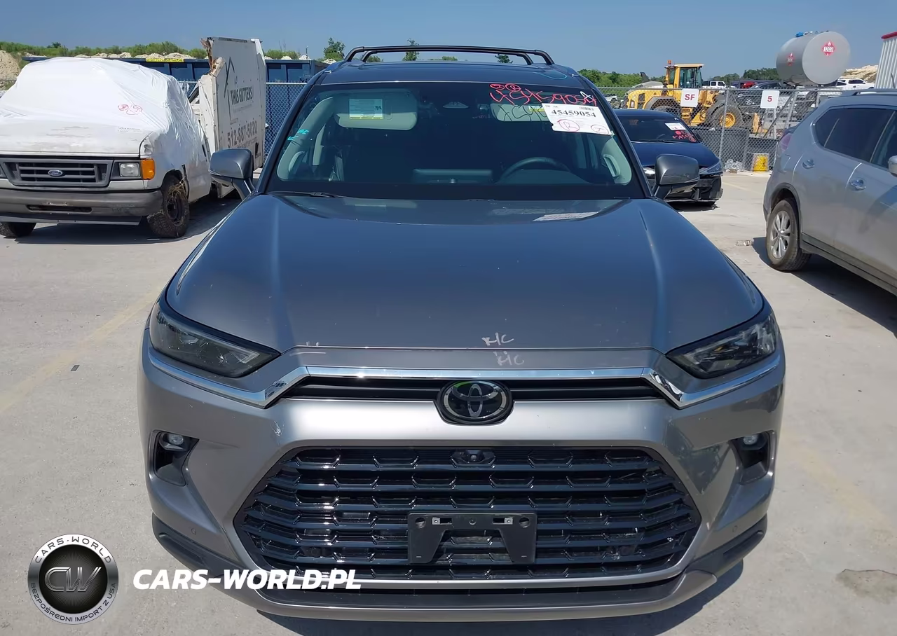 2026 Toyota Grand Highlander Limited VIN:5TDAAAB50TS107969 - 12
