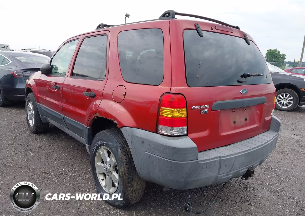 2005 Ford Escape Xlt VIN:1FMYU93195KA54503 - 3