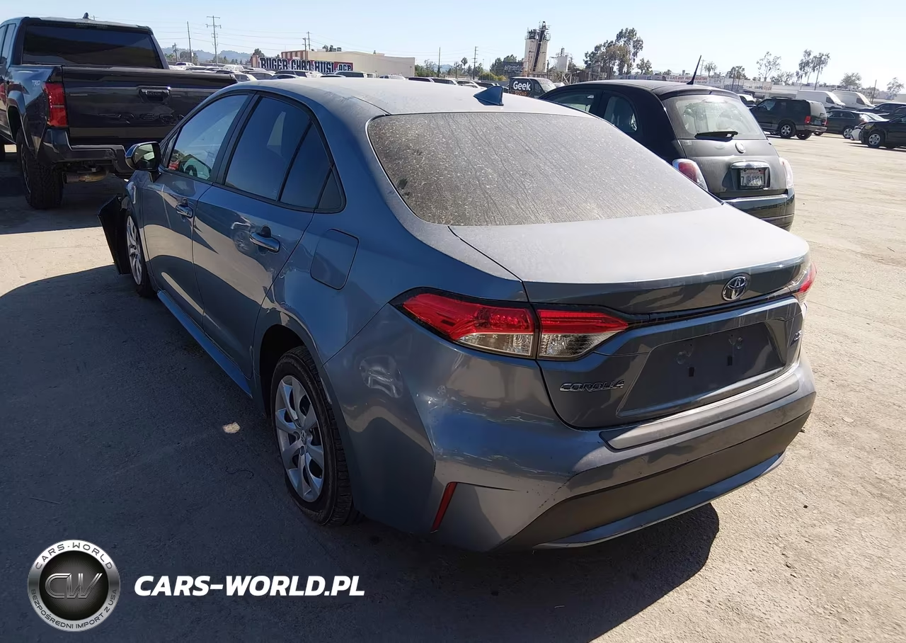2020 Toyota Corolla Le VIN:5YFEPRAE7LP073862 - 3