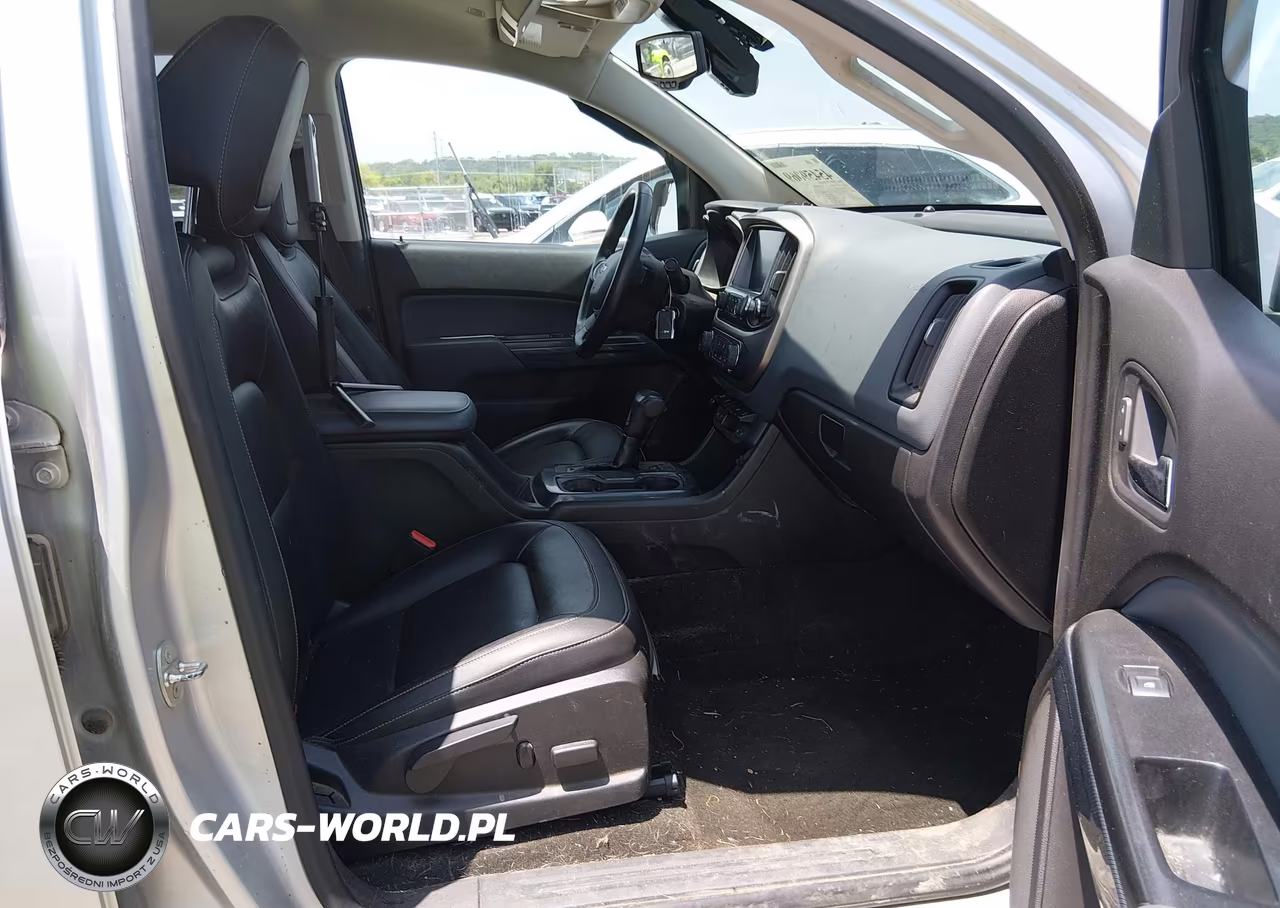 2018 Chevrolet Colorado Z71 VIN:1GCPTDE10J1133383 - 5