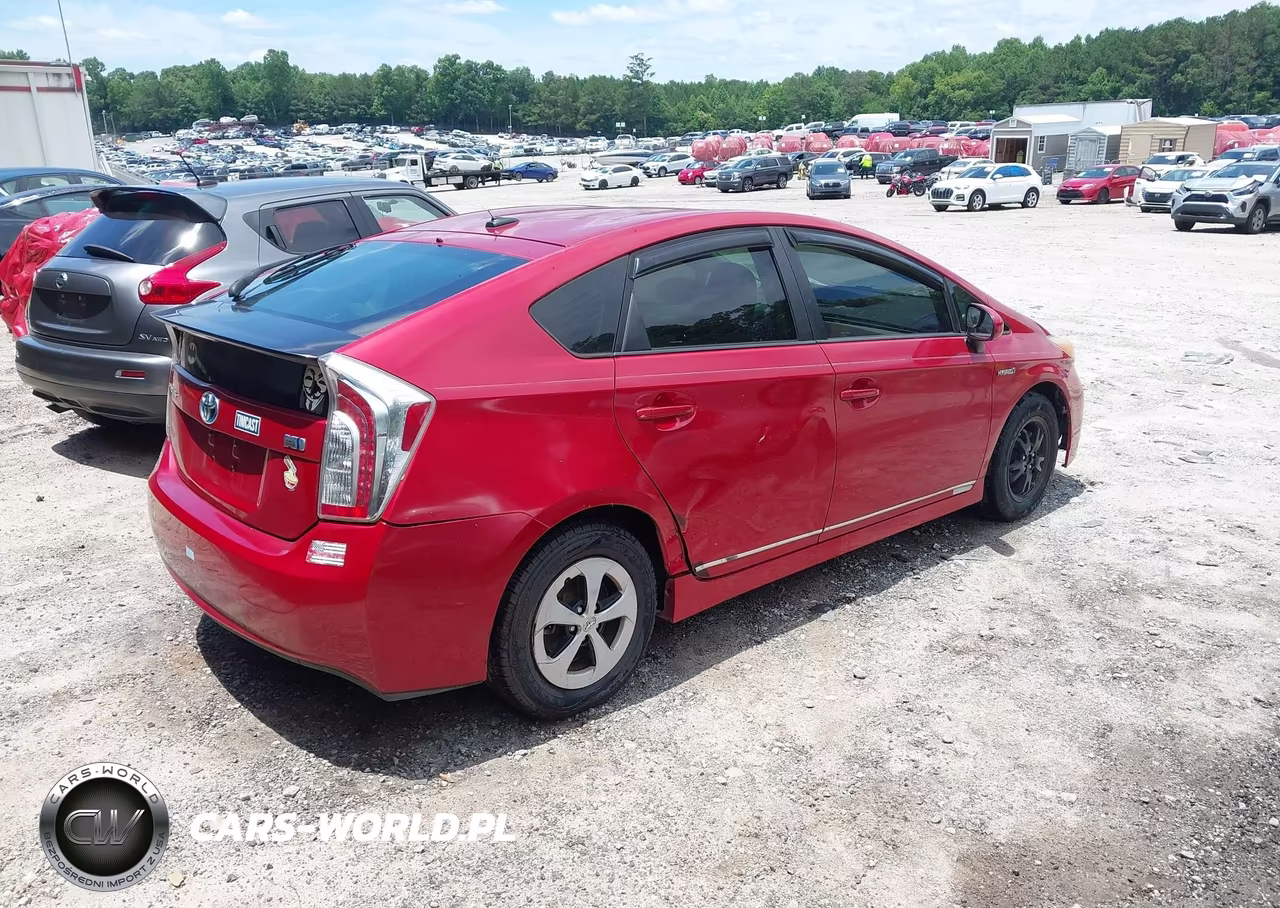 2012 Toyota Prius VIN:JTDKN3DU4C1498890 - 4