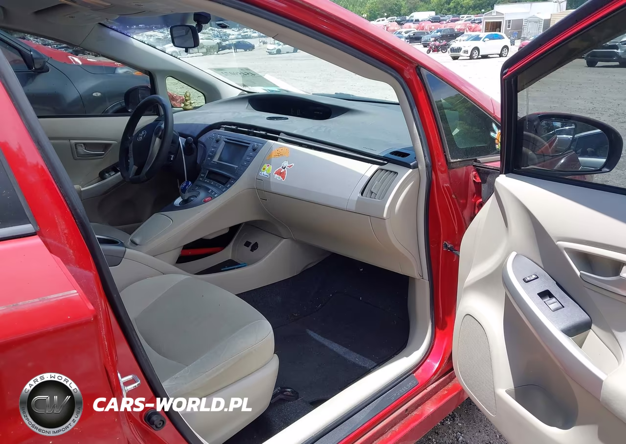 2012 Toyota Prius VIN:JTDKN3DU4C1498890 - 5