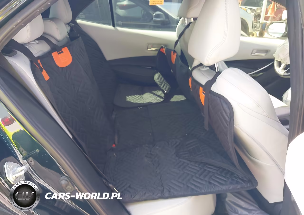 2020 Toyota Corolla Xse VIN:JTNA4RBE6L3074317 - 8