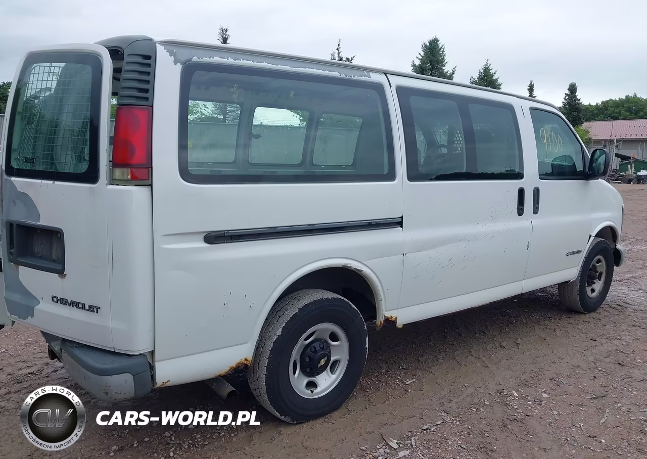 2002 Chevrolet Express VIN:1GCGG25R921199754 - 4