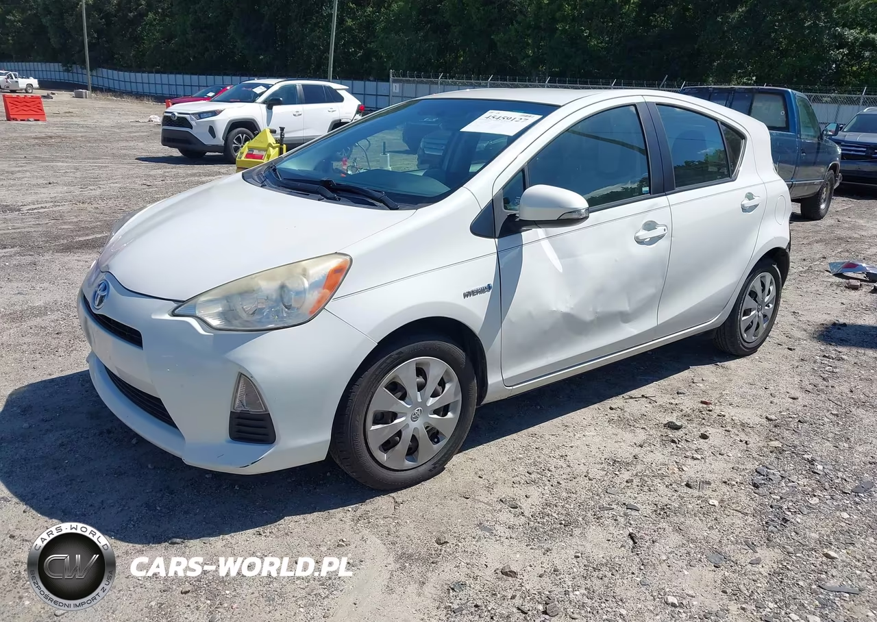 2013 Toyota Prius C One VIN:JTDKDTB39D1046965 - 2