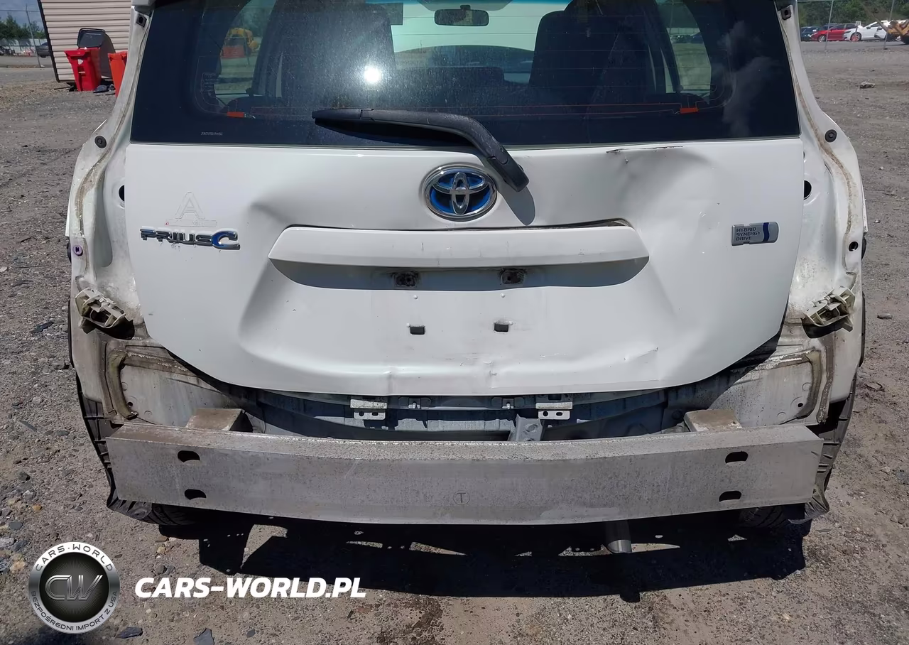 2013 Toyota Prius C One VIN:JTDKDTB39D1046965 - 6
