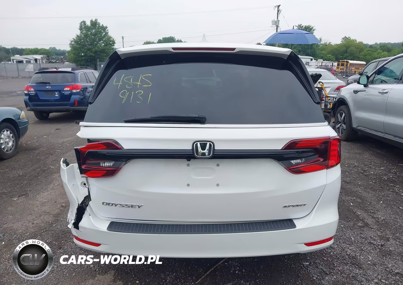 2023 Honda Odyssey Sport VIN:5FNRL6H77PB070013 - 17
