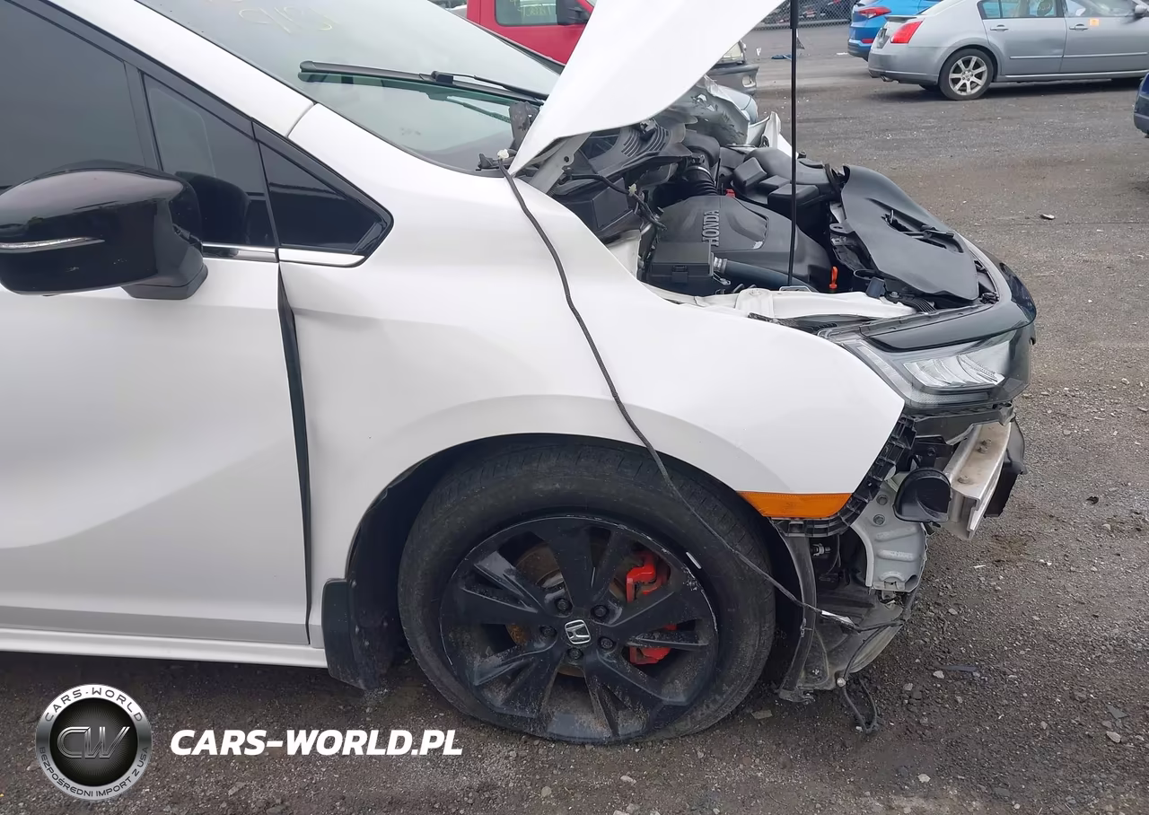 2023 Honda Odyssey Sport VIN:5FNRL6H77PB070013 - 19