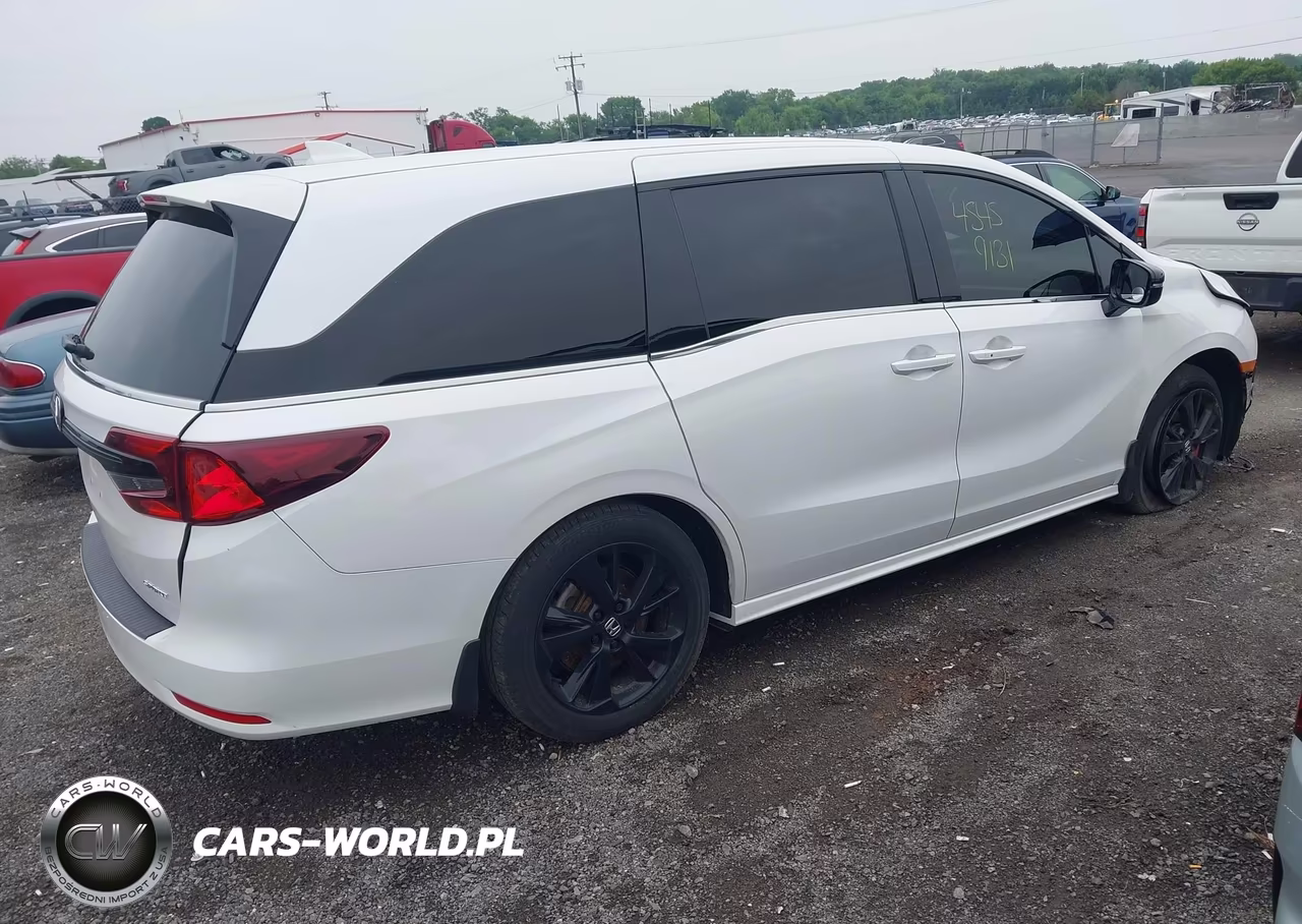 2023 Honda Odyssey Sport VIN:5FNRL6H77PB070013 - 4