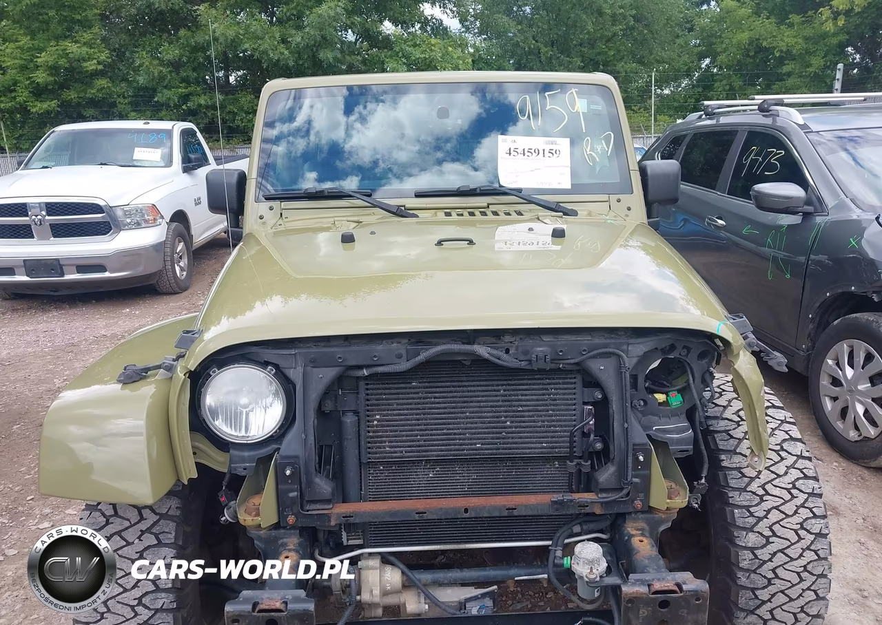 2013 Jeep Wrangler Rubicon VIN:1C4BJWCG2DL575707 - 13