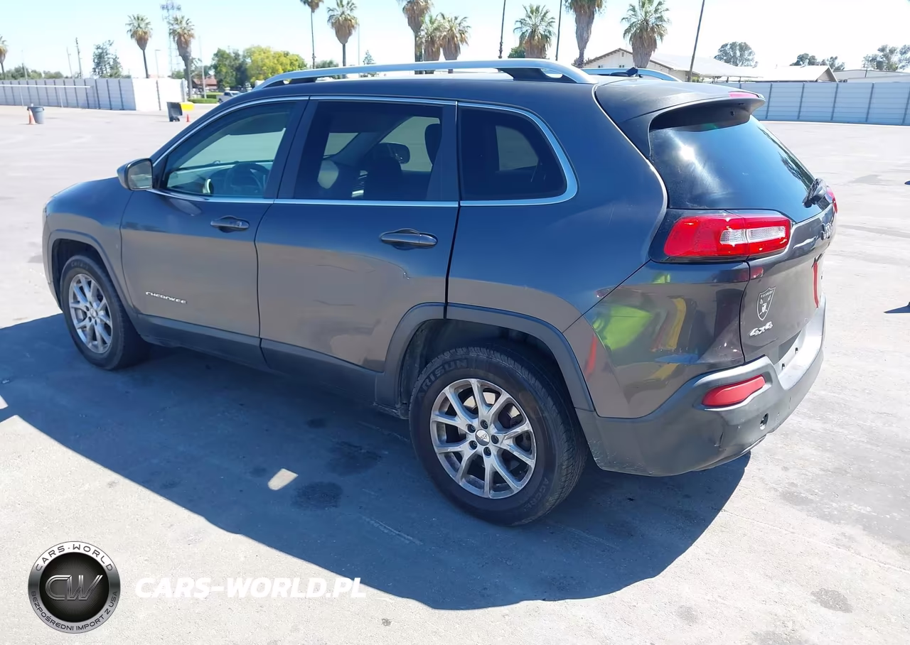2014 Jeep Cherokee Latitude VIN:1C4PJMCS4EW149659 - 3