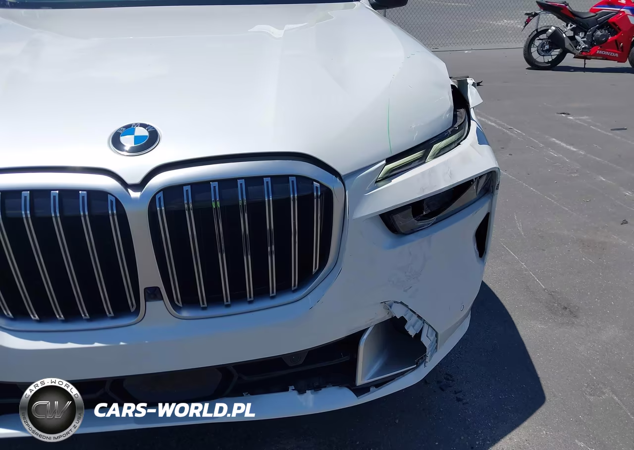 2023 BMW X7 xDrive40I VIN:5UX23EM06P9P53978 - 18
