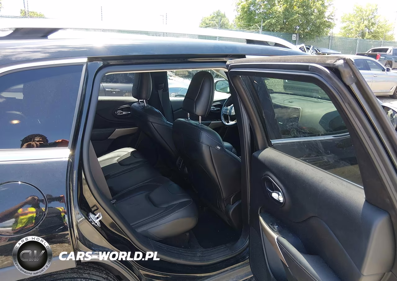 2017 Jeep Cherokee Limited VIN:1C4PJMDS8HD227939 - 8
